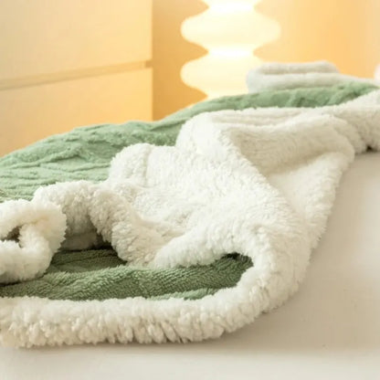 Lux Warm Soft Sherpa Tapestry Blanket for Leisure & Bedding